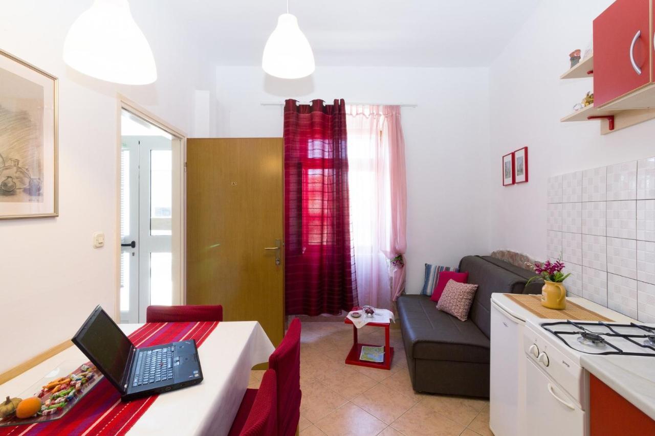 Apartment Silvia By Interhome Pula Eksteriør billede