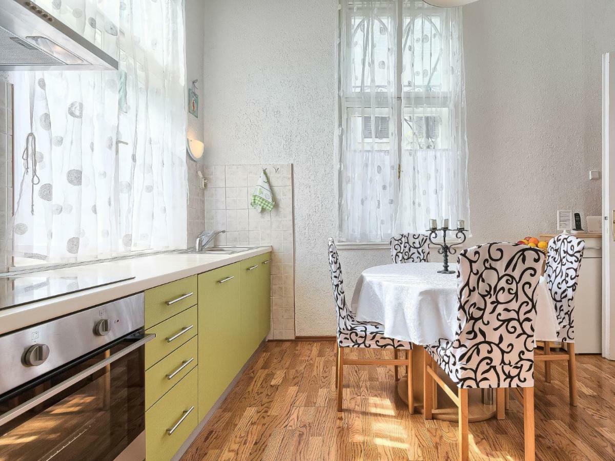 Apartment Silvia By Interhome Pula Eksteriør billede