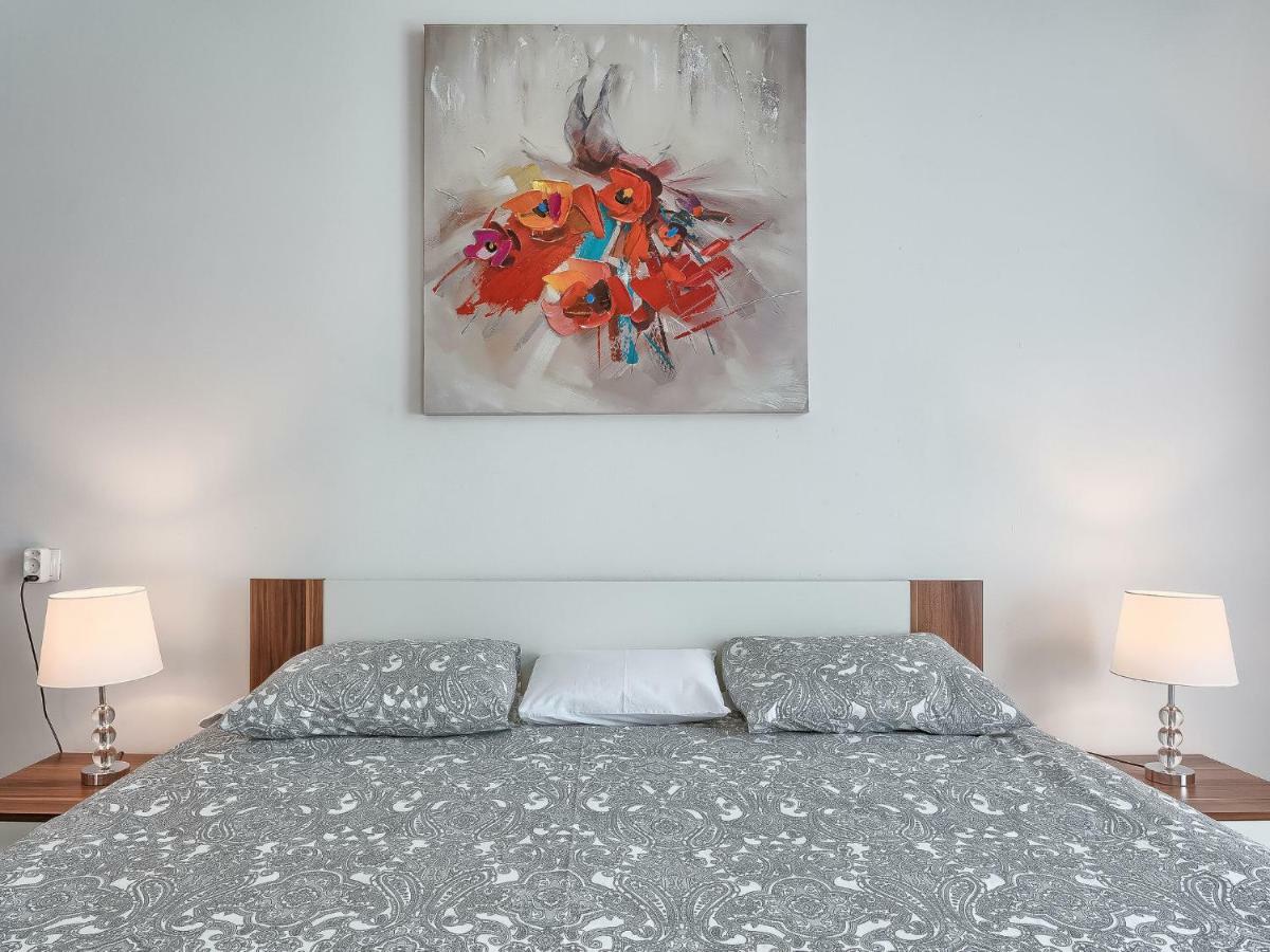 Apartment Silvia By Interhome Pula Eksteriør billede